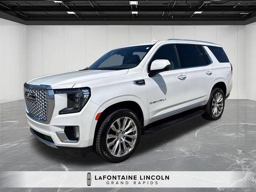 White Frost 2022 GMC Yukon Denali