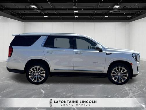 White Frost 2022 GMC Yukon Denali