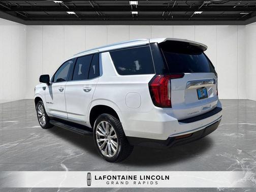 White Frost 2022 GMC Yukon Denali