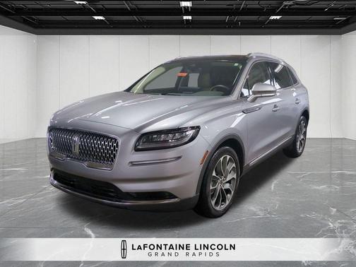 Silver Radiance Metallic 2022 Lincoln Nautilus Reserve