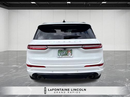 Pristine White 2023 Lincoln Corsair Reserve