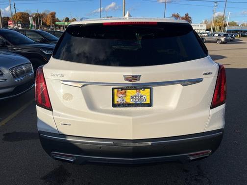 2021 Cadillac XT5 Premium Luxury