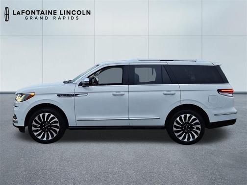 2023 Lincoln Navigator BLACK LABEL