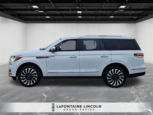 2023 Lincoln Navigator BLACK LABEL