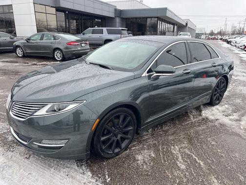 2015 Lincoln MKZ Hybrid Base