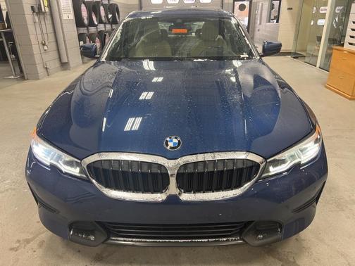 2021 BMW 330 i xDrive