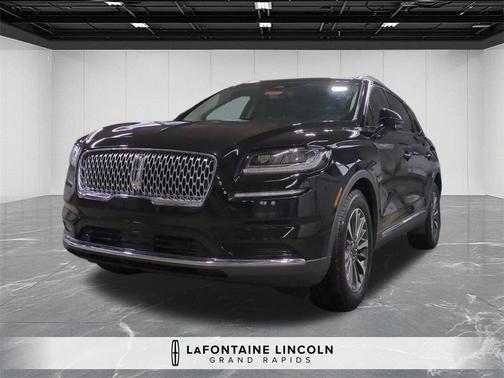2023 Lincoln Nautilus Standard