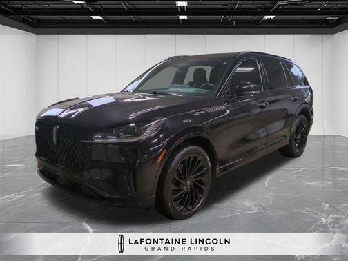 Infinite Black Metallic 2025 Lincoln Aviator Reserve AWD