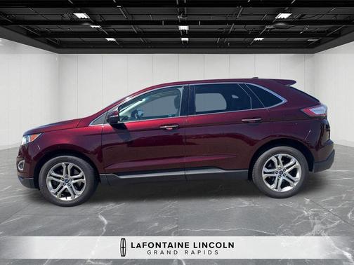 Burgundy Velvet Metallic Tinted Clearcoat 2018 Ford Edge Titanium