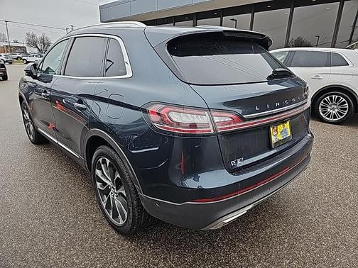 2021 Lincoln Nautilus Reserve