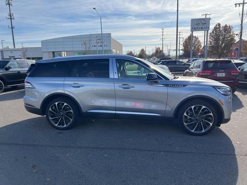 2022 Lincoln Aviator Reserve AWD