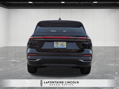 2024 Lincoln Nautilus Reserve