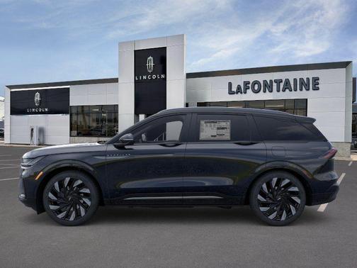 Black Metallic 2026 Lincoln Nautilus Reserve