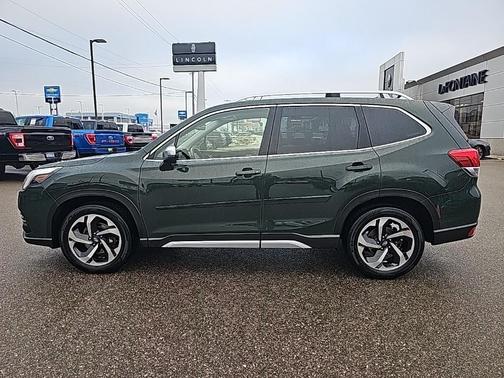 2023 Subaru Forester Touring