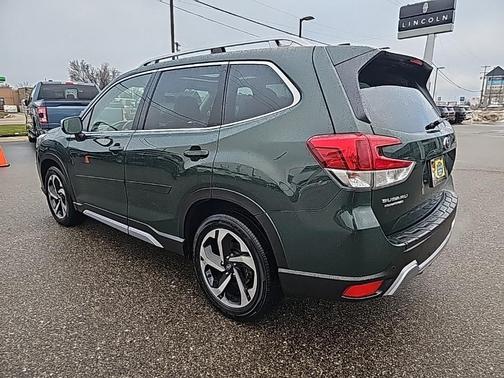 2023 Subaru Forester Touring