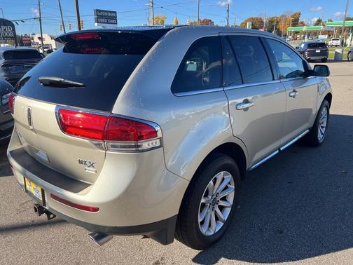 2011 Lincoln MKX Base