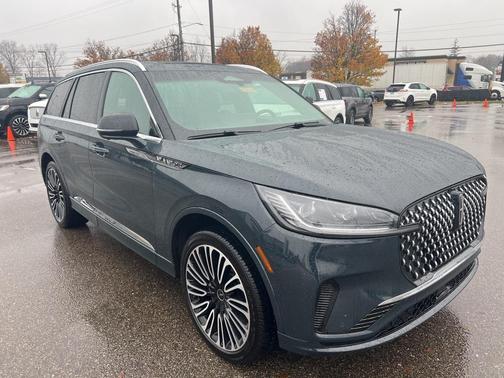 2025 Lincoln Aviator Black Label AWD