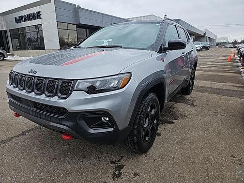 2023 Jeep Compass Trailhawk