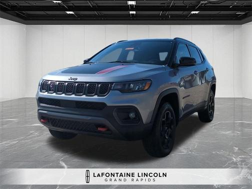 2023 Jeep Compass Trailhawk