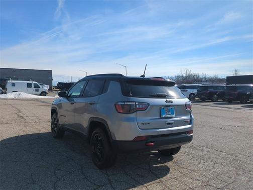 2023 Jeep Compass Trailhawk