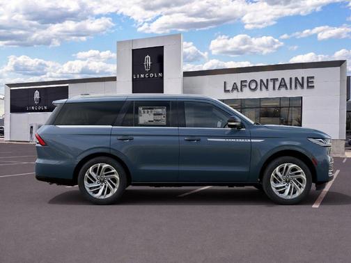 Blue Metallic 2027 Lincoln Navigator Reserve