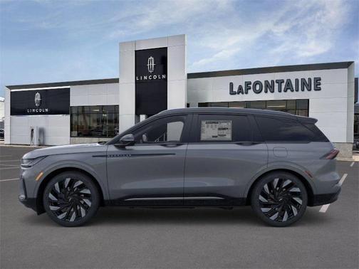 2025 Lincoln Nautilus Reserve