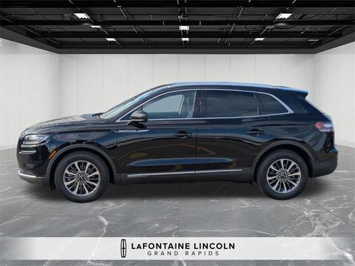 2023 Lincoln Nautilus Standard