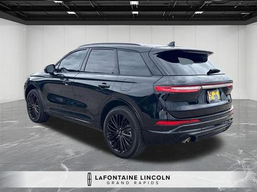 Black Metallic 2024 Lincoln Corsair Reserve