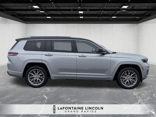 Silver Zynith 2023 Jeep Grand Cherokee L Summit
