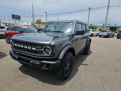 Carbonized Gray Metallic 2023 Ford Bronco Black Diamond