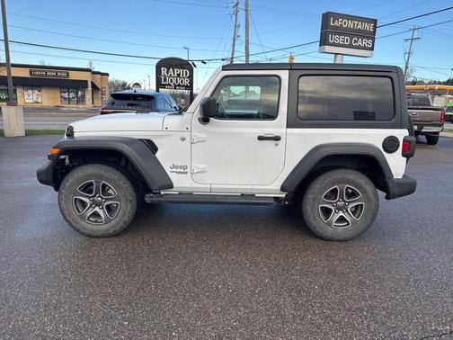 Bright White Clearcoat 2019 Jeep Wrangler Sport