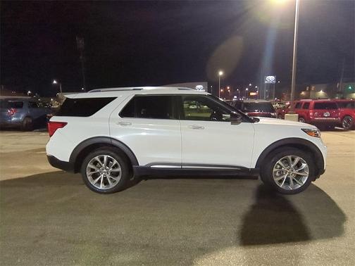2021 Ford Explorer Platinum