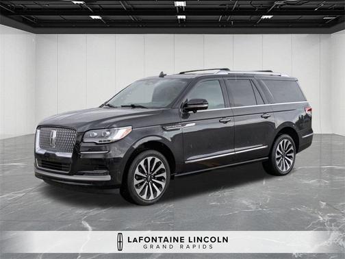 2022 Lincoln Navigator L Reserve
