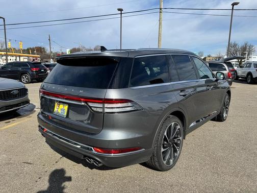 2023 Lincoln Aviator Reserve AWD
