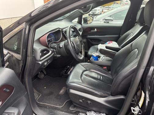 2020 Chrysler Pacifica Touring-L Plus