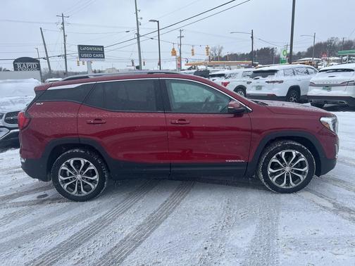 2020 GMC Terrain SLT