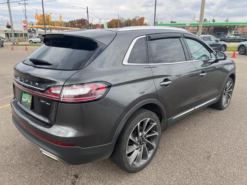 2019 Lincoln Nautilus Reserve