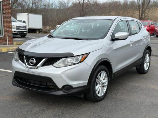 2017 Nissan Rogue Sport S