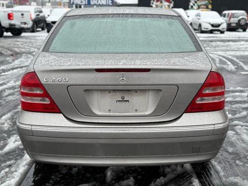 2003 Mercedes-Benz C-Class C 240