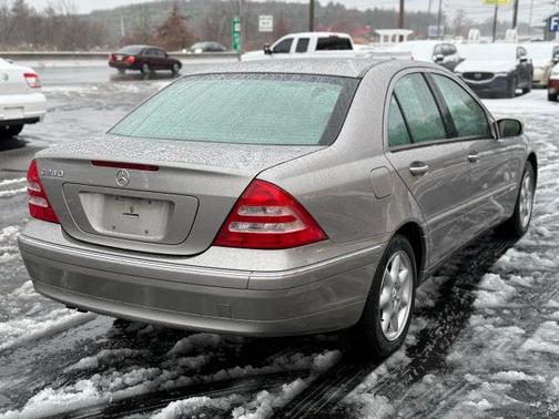 2003 Mercedes-Benz C-Class C 240