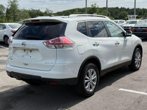 2015 Nissan Rogue SV