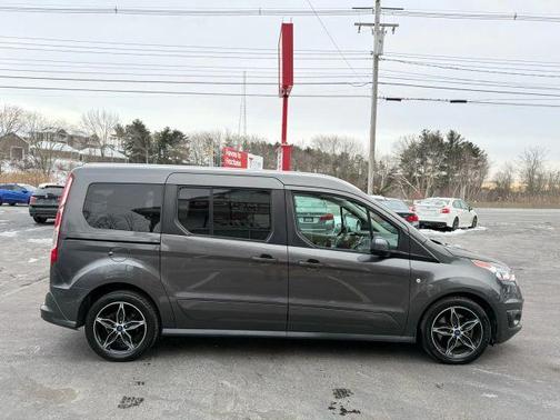 2017 Ford Transit Connect Titanium