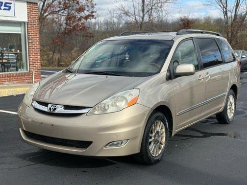 2008 Toyota Sienna XLE Limited