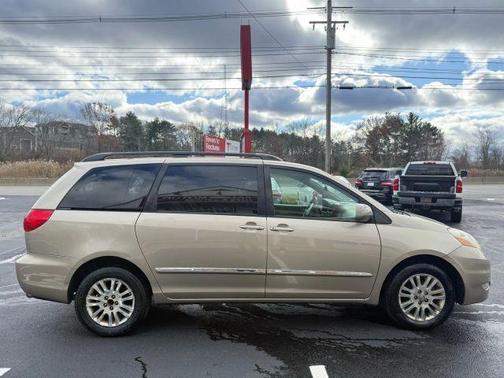 2008 Toyota Sienna XLE Limited