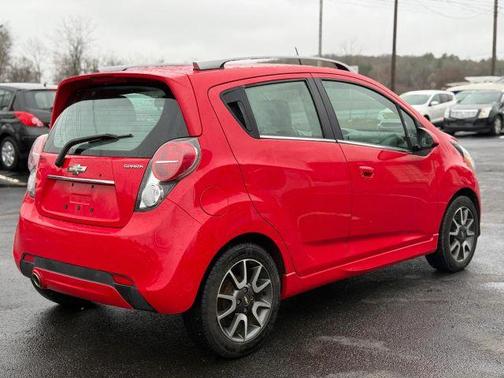 2013 Chevrolet Spark 2LT