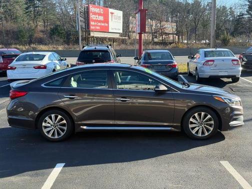 2016 Hyundai SONATA Sport
