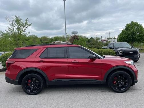 Photo 2 of 32 of 2020 Ford Explorer ST