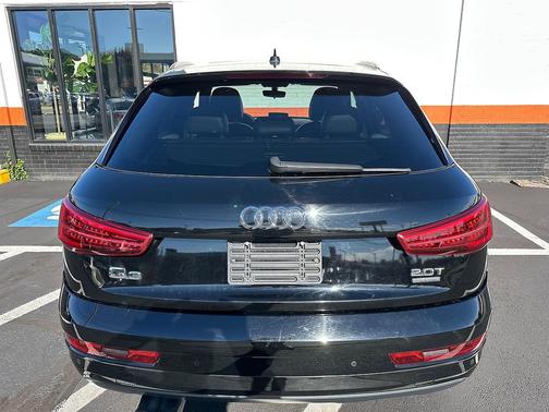 2018 Audi Q3 2.0T Premium