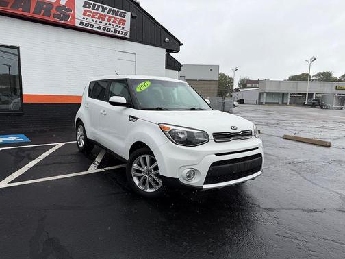 2017 Kia Soul +