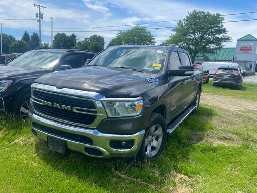 Granite Crystal Metallic Clearcoat 2020 RAM 1500 Big Horn/Lone Star